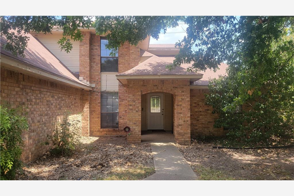 4217 Whitman Lane, Grand Prairie
