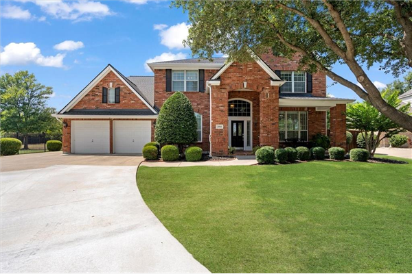 2504 Lakewood Drive, Grand Prairie