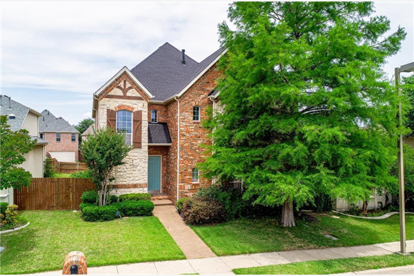 3339 Garrett Drive, Irving