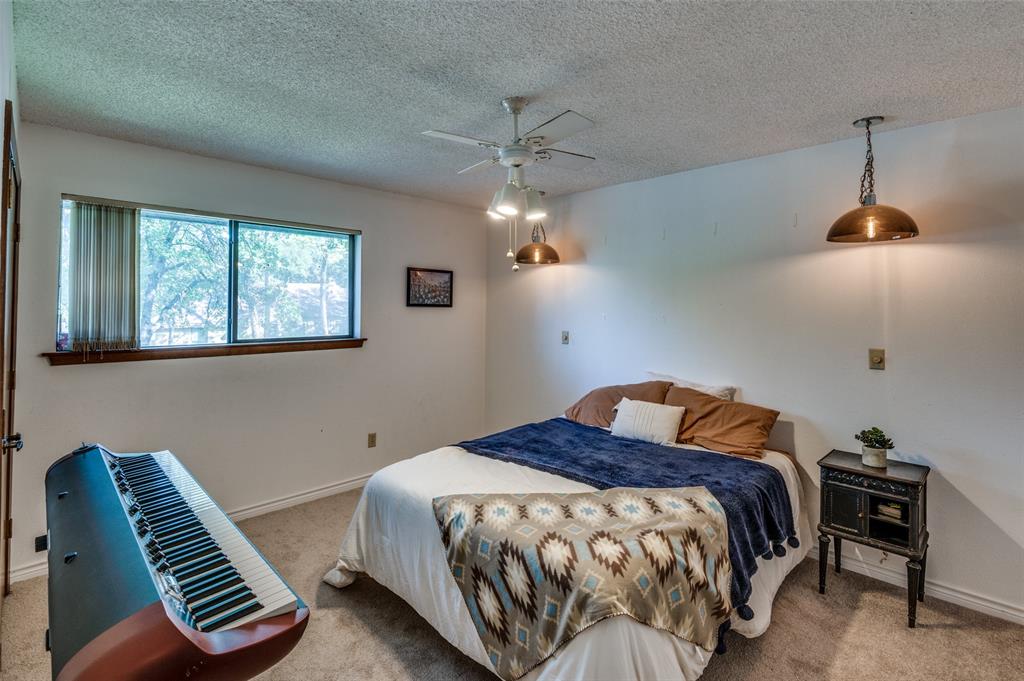 6410 Shorewood Drive