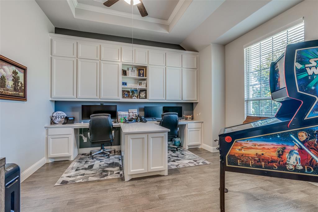 2515 Wincrest Drive