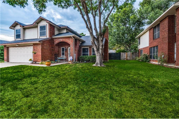 2812 Timber Court, Grand Prairie