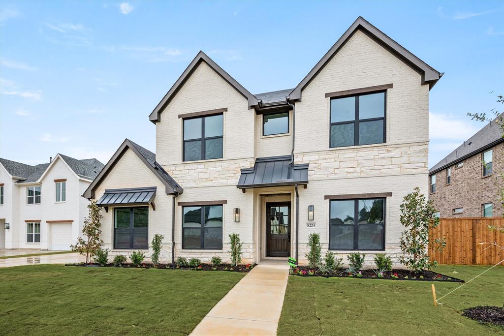 8224 Ardilla Lane
