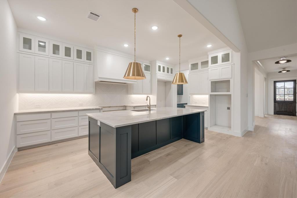 8224 Ardilla Lane