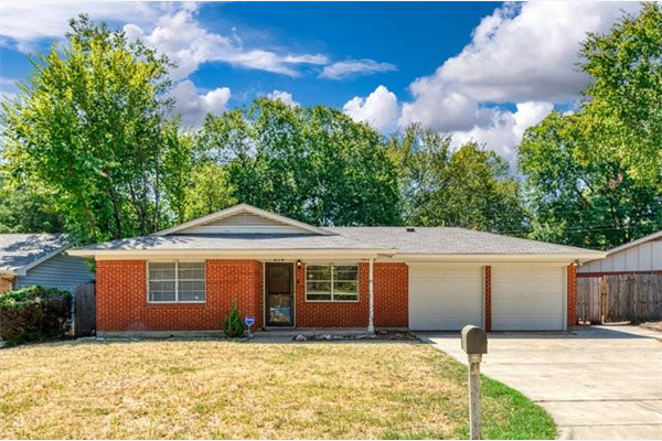 516 Mashburn Lane, Arlington