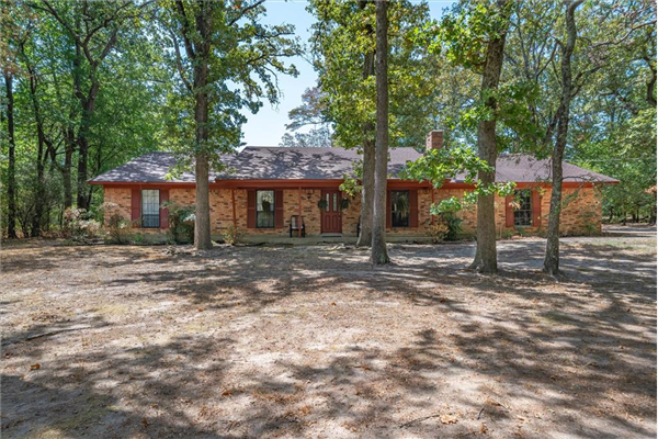 1893 VZ County Road 1412, Van