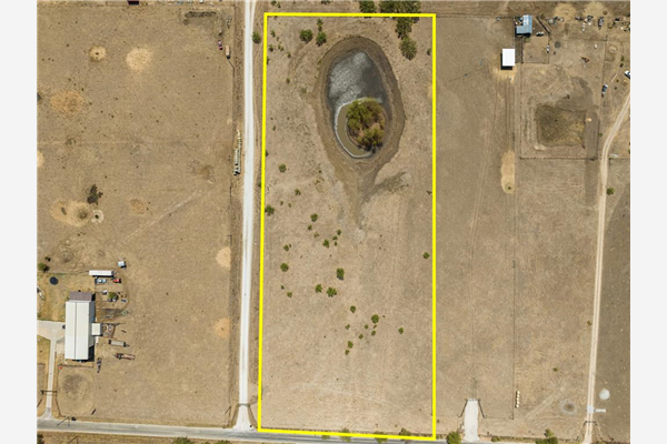 9025 Doyle Road, Krum