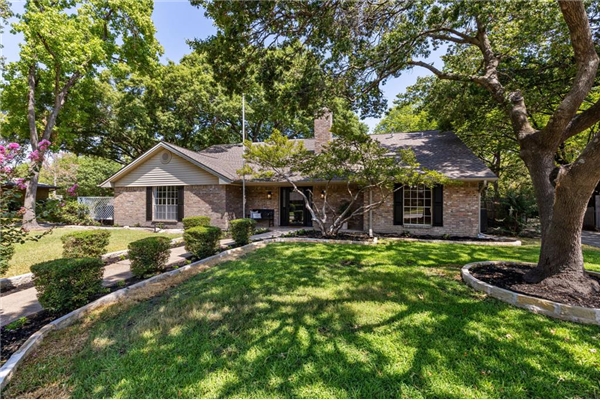 3007 Creekbend Drive, Plano