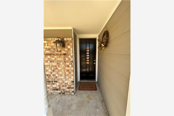 5703 Mansfield Road, Arlington