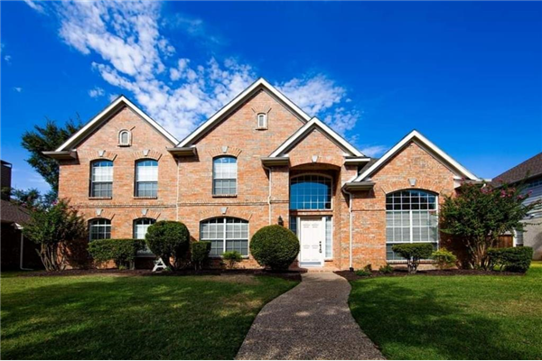 8117 Lynores Way, Plano
