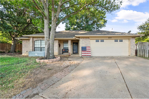 2512 Harmony Court, Arlington