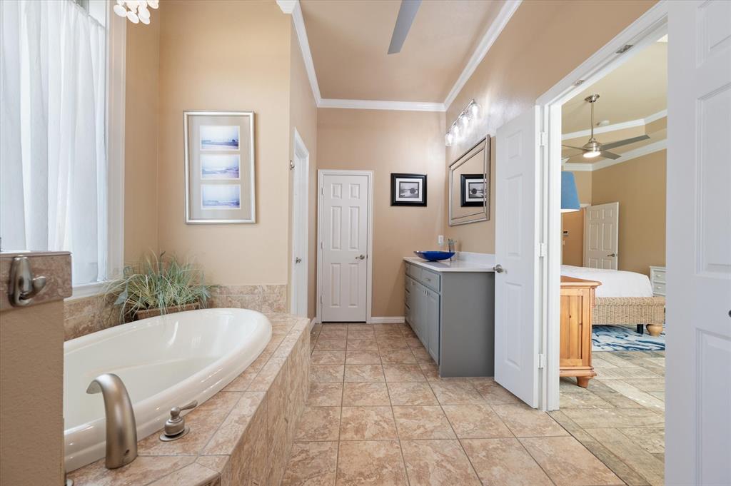 7929 Green Valley Drive