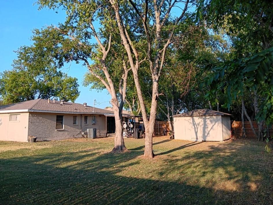 2714 Posey Drive