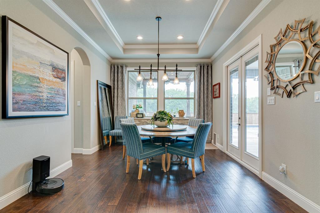 8624 Bridle Path Lane
