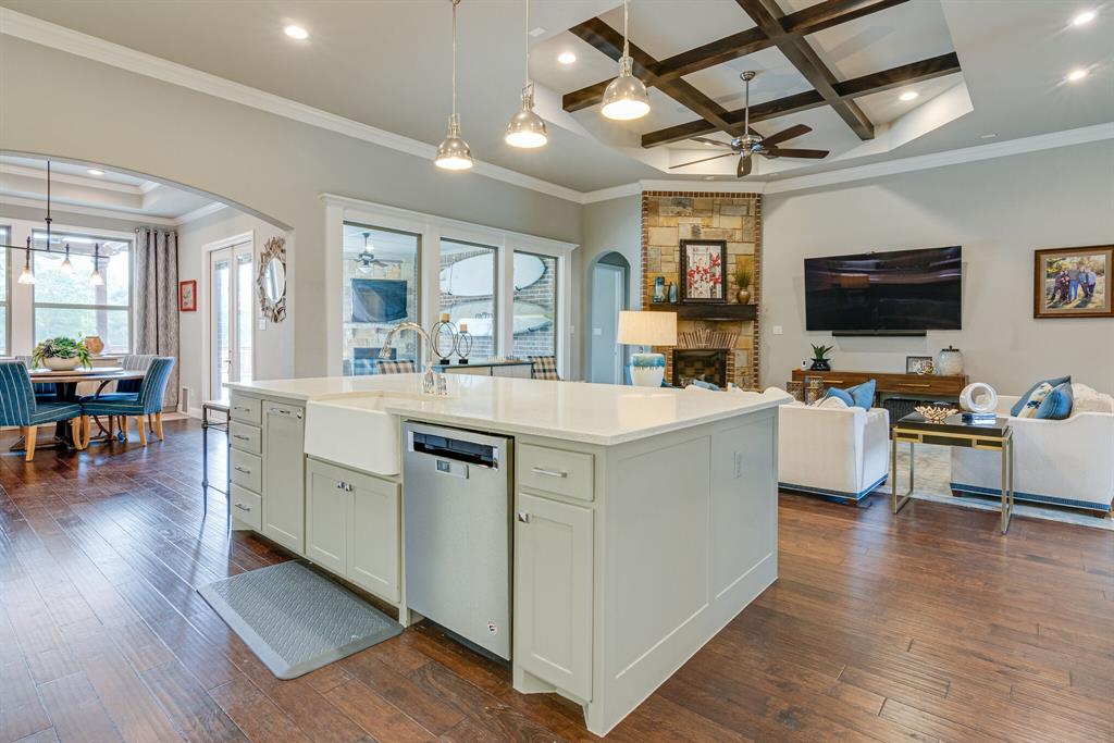 8624 Bridle Path Lane