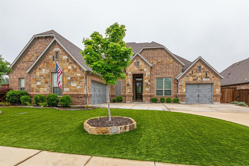 8624 Bridle Path Lane