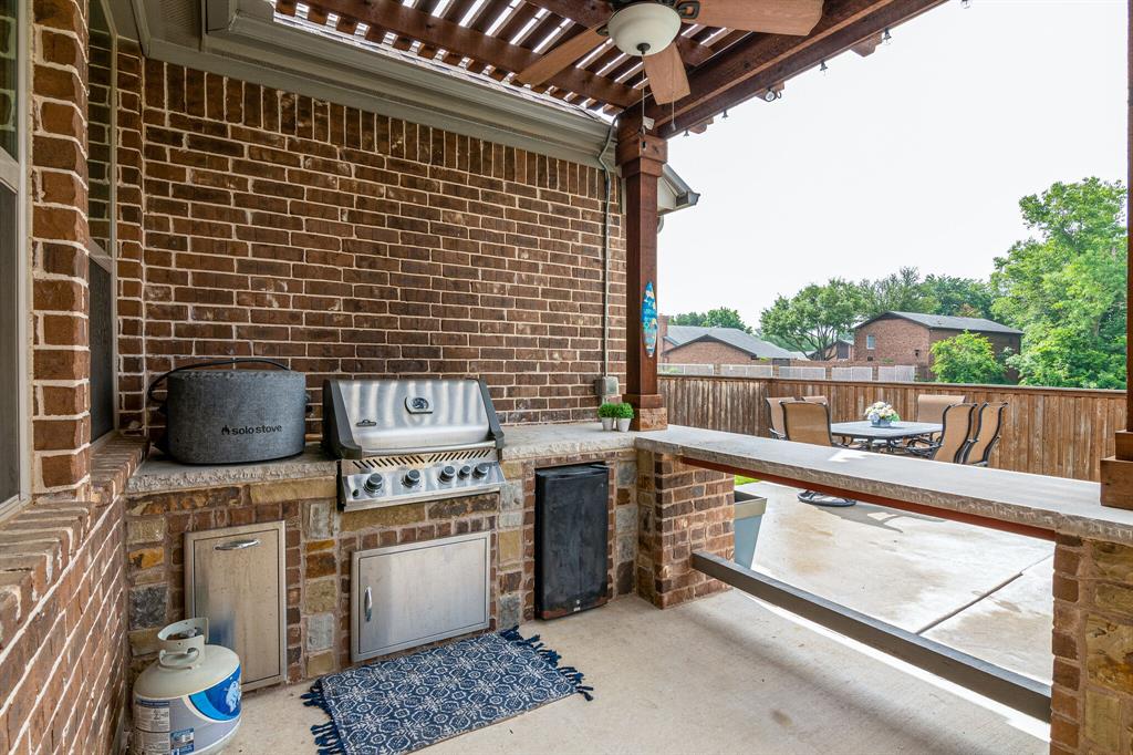 8624 Bridle Path Lane