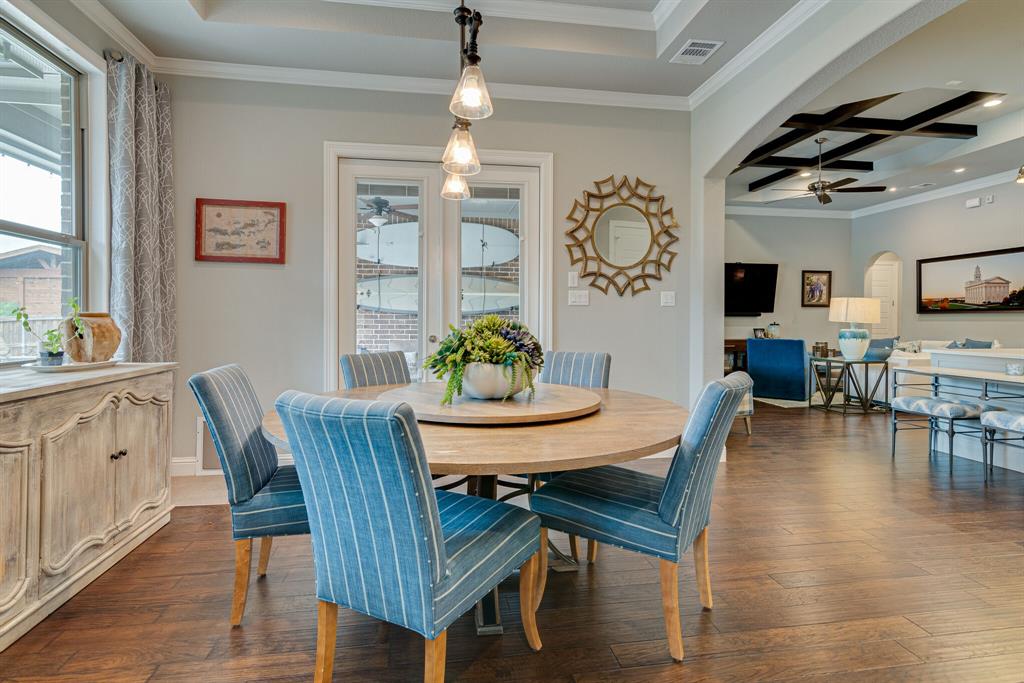 8624 Bridle Path Lane