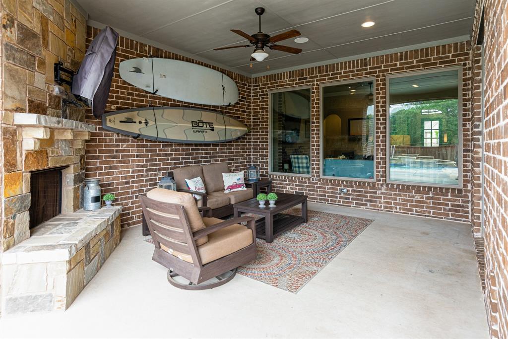 8624 Bridle Path Lane