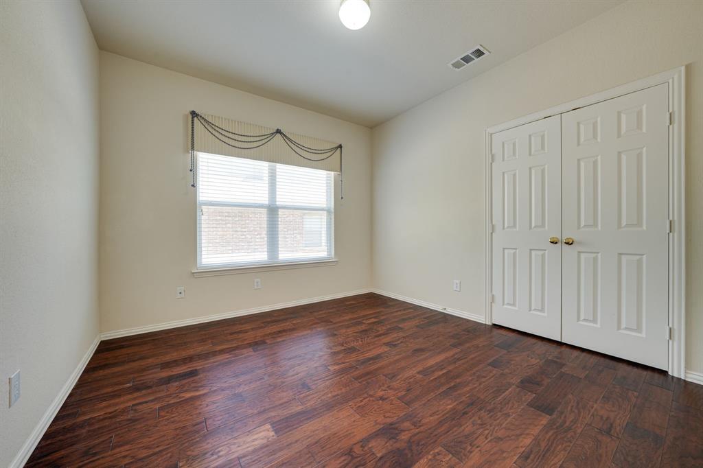 2812 Pinnacle Drive