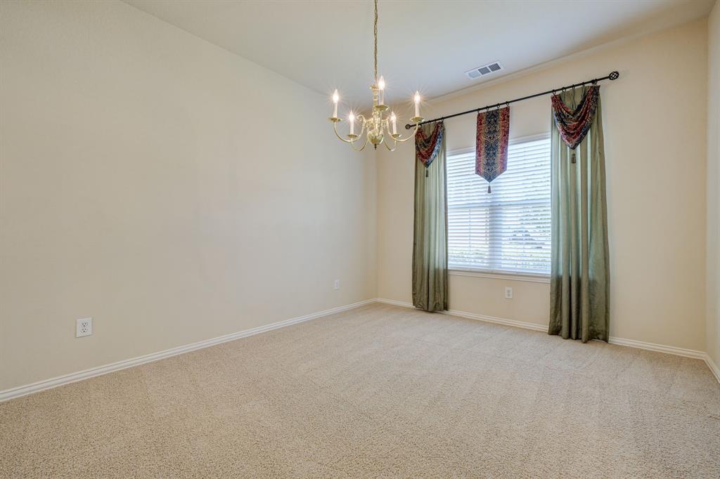 2812 Pinnacle Drive