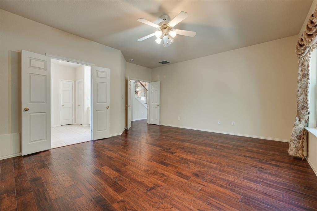 2812 Pinnacle Drive