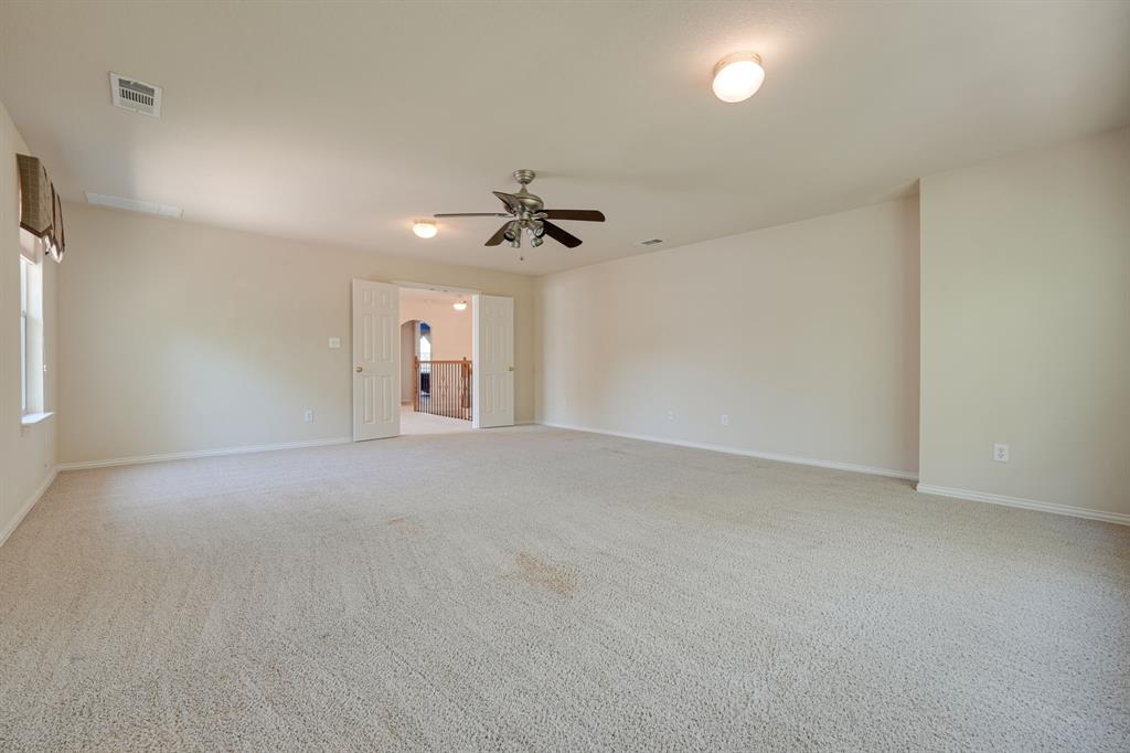 2812 Pinnacle Drive