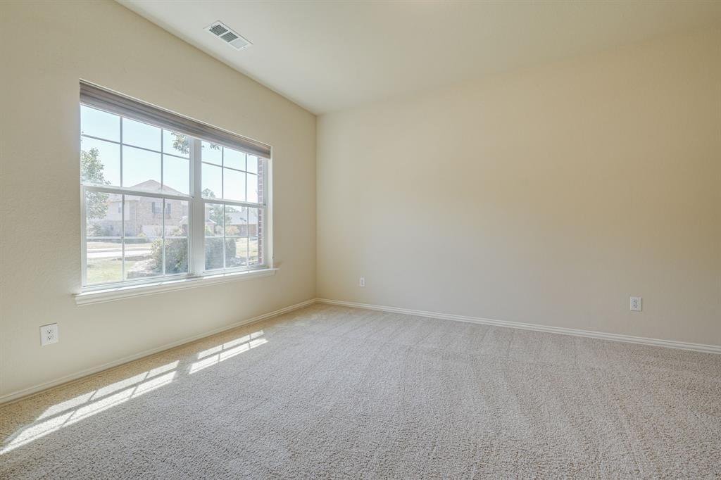 2812 Pinnacle Drive