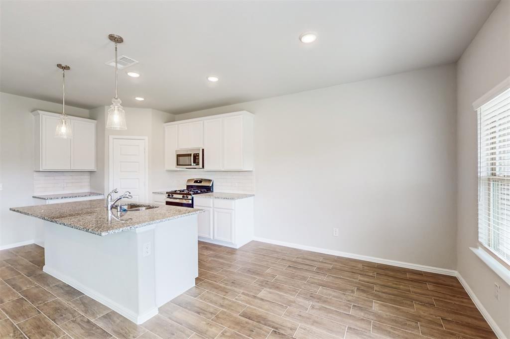 1316 Fox Glen Trail