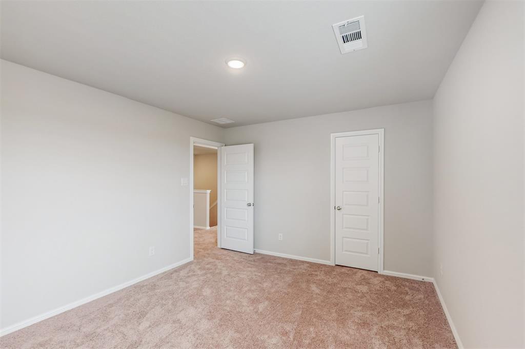 1316 Fox Glen Trail