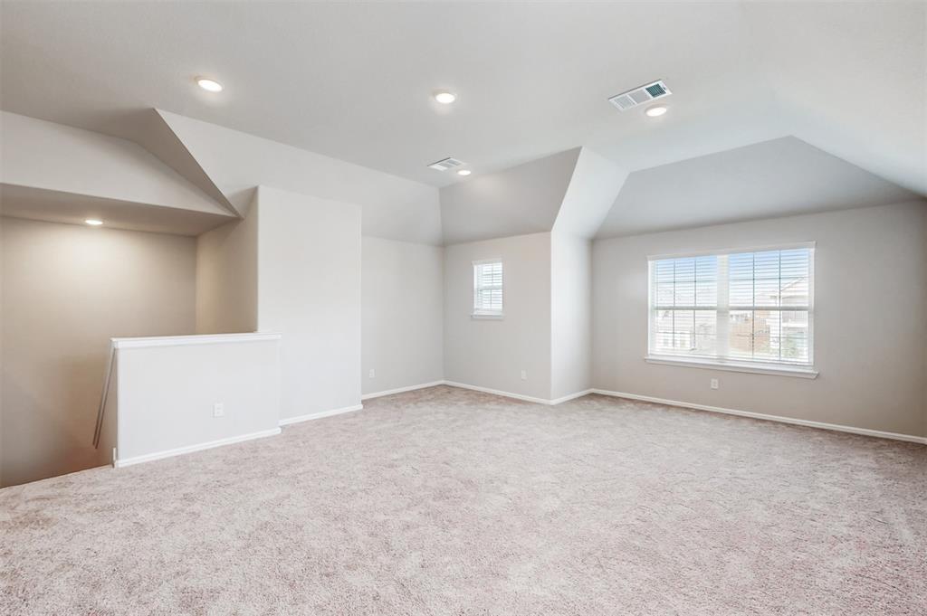 1316 Fox Glen Trail