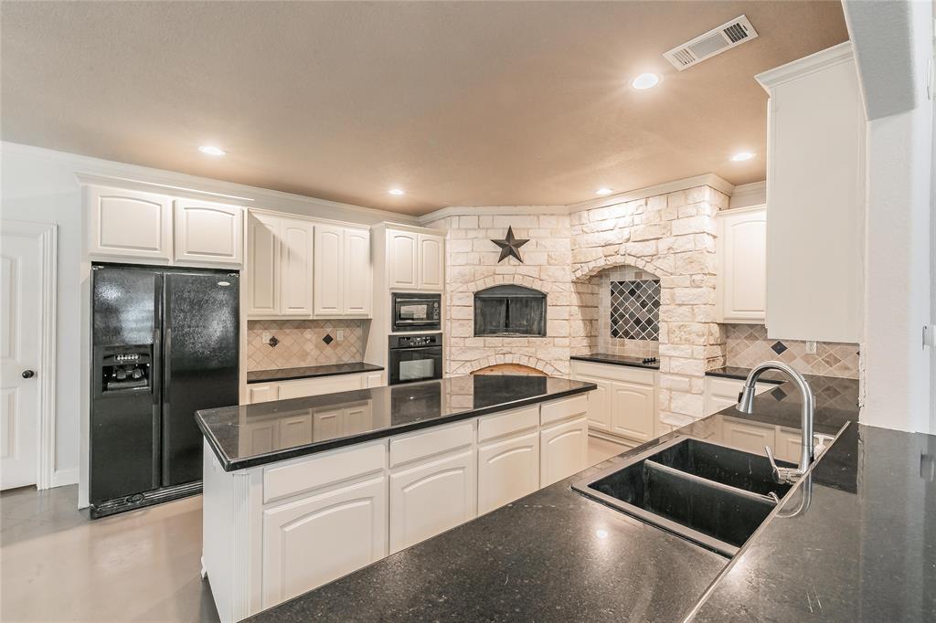 3175 Collins Road