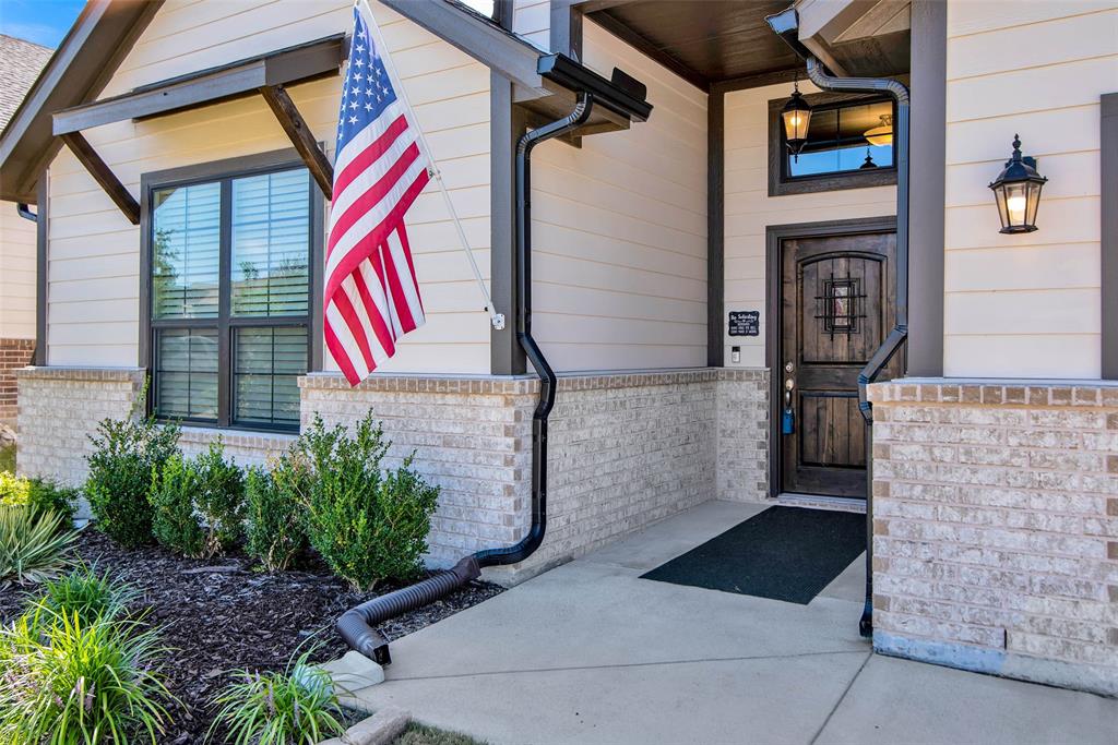 4634 Cormorant Drive