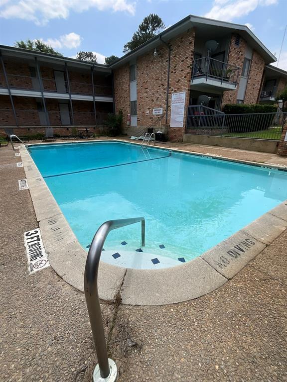 2114 E Marshall Avenue, #205