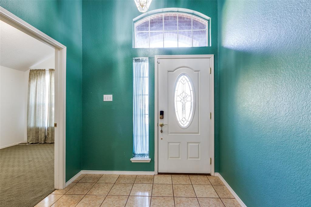 2924 Berry Hill
