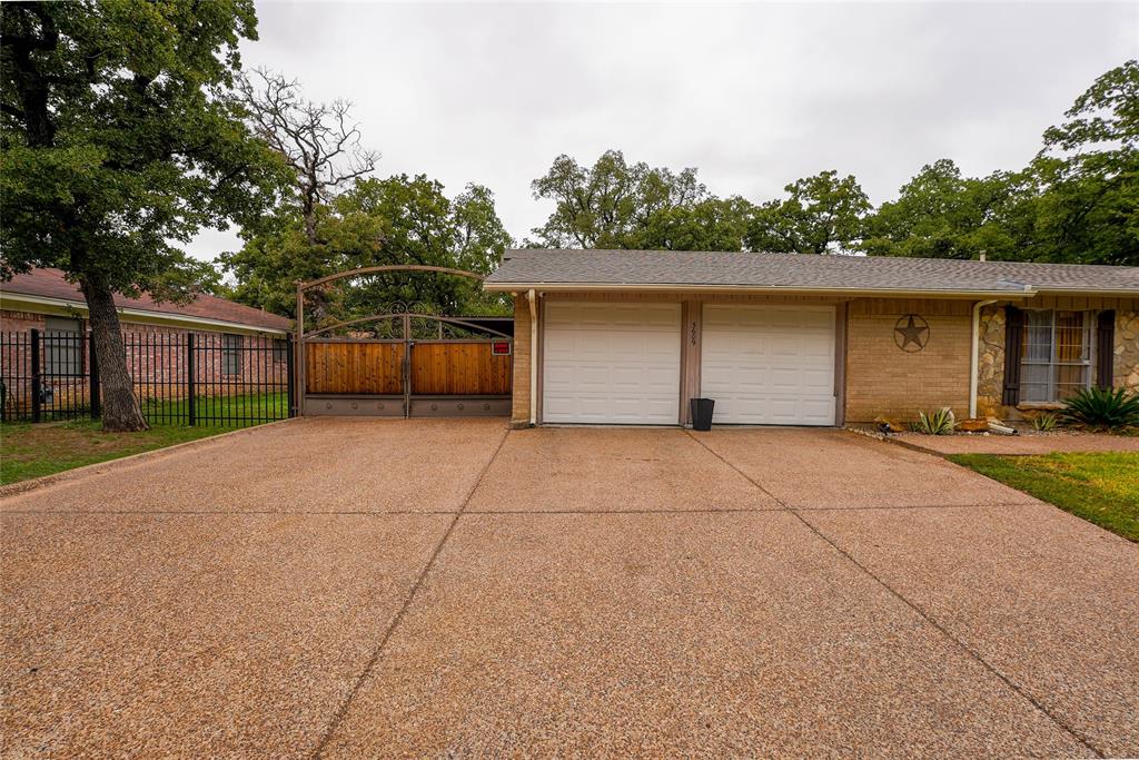 3609 Oak Haven Drive