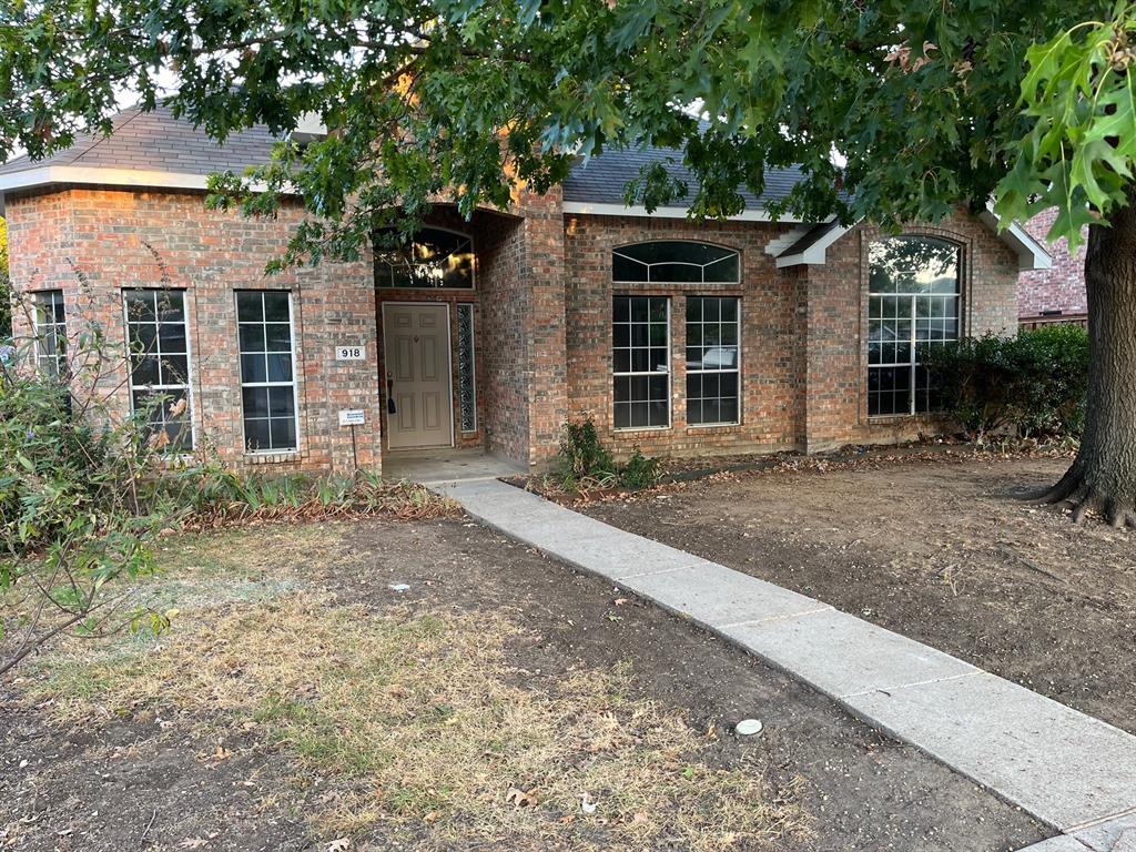 918 Morningside Lane