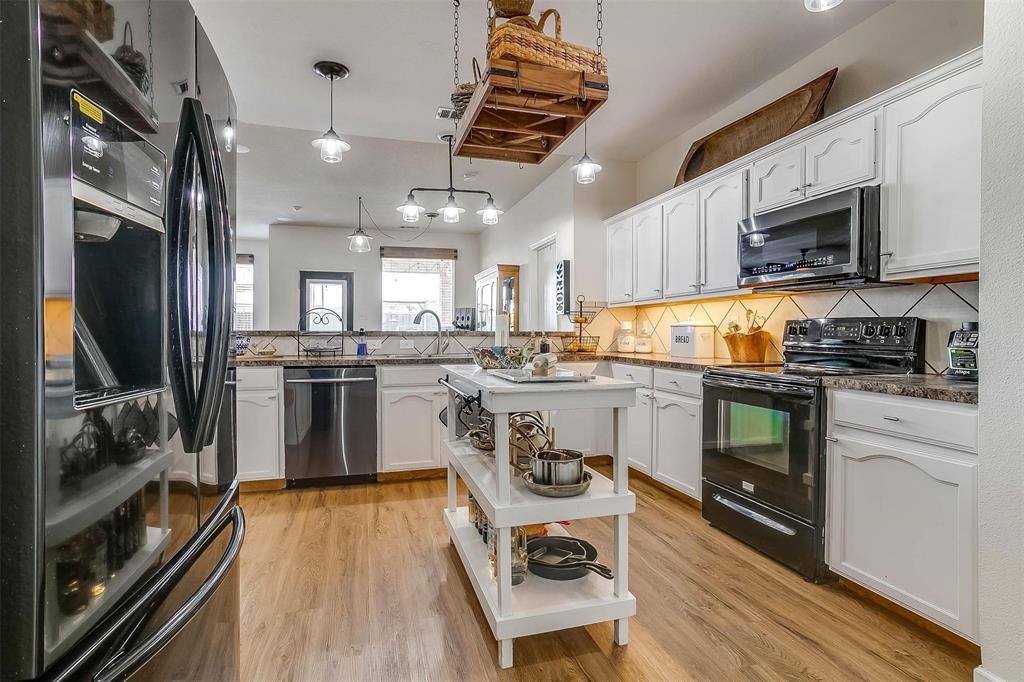 1100 Mourning Dove Drive