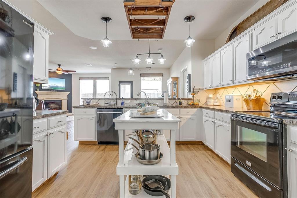 1100 Mourning Dove Drive