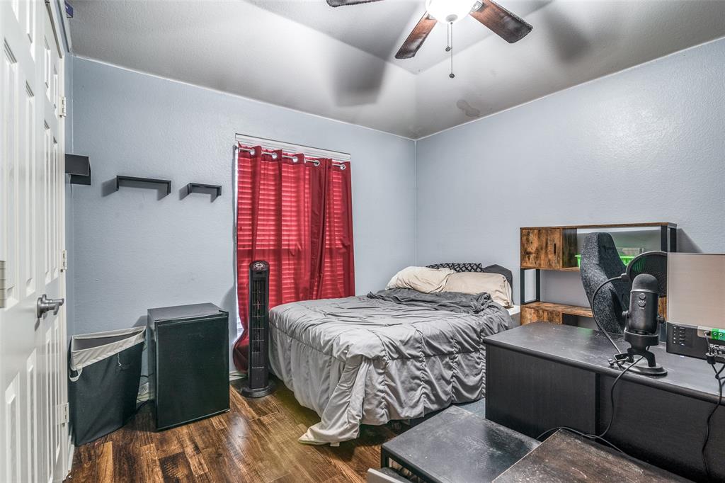 3121 Cobblestone Drive