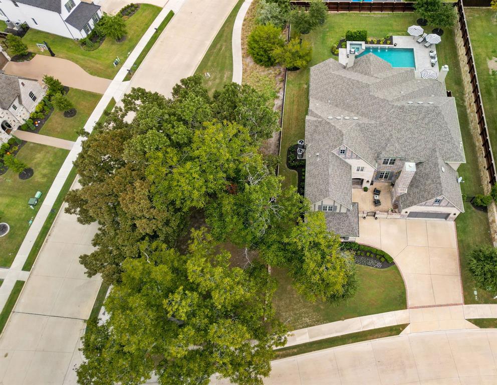 710 Horseshoe Court