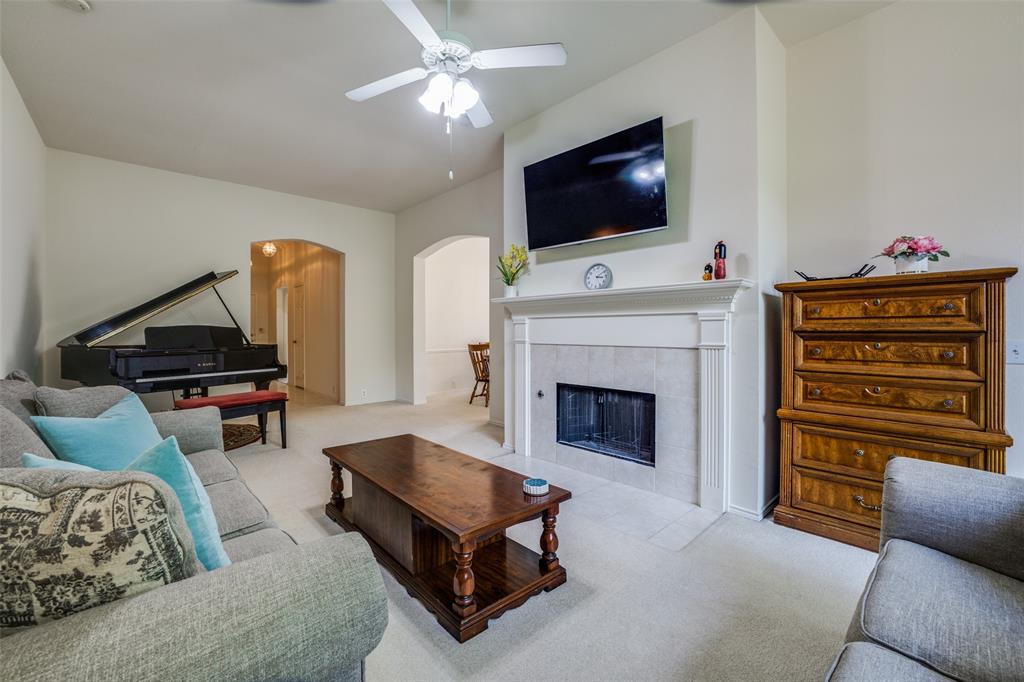 160 Pelican Cove Drive