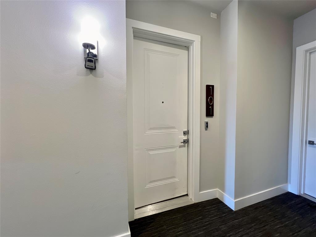 770 N Plano, #101