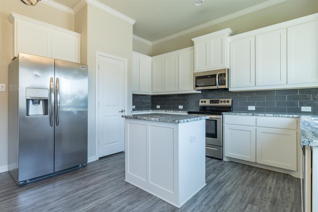 1229 Summerset Lane