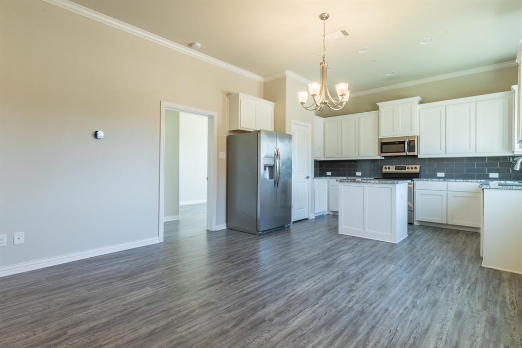 1229 Summerset Lane