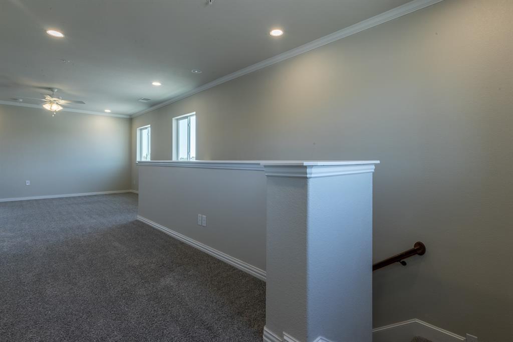 1229 Summerset Lane