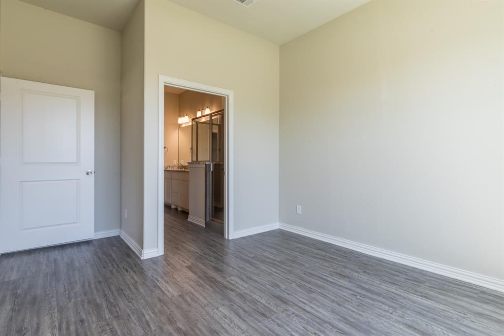 1229 Summerset Lane