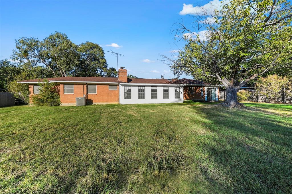 4712 Deville Drive