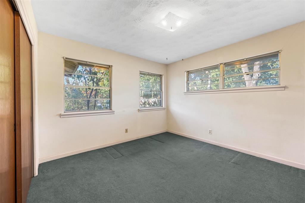 4712 Deville Drive