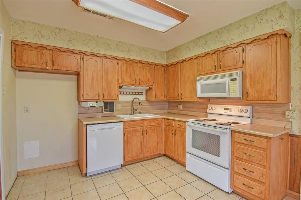 501 Post Oak Lane
